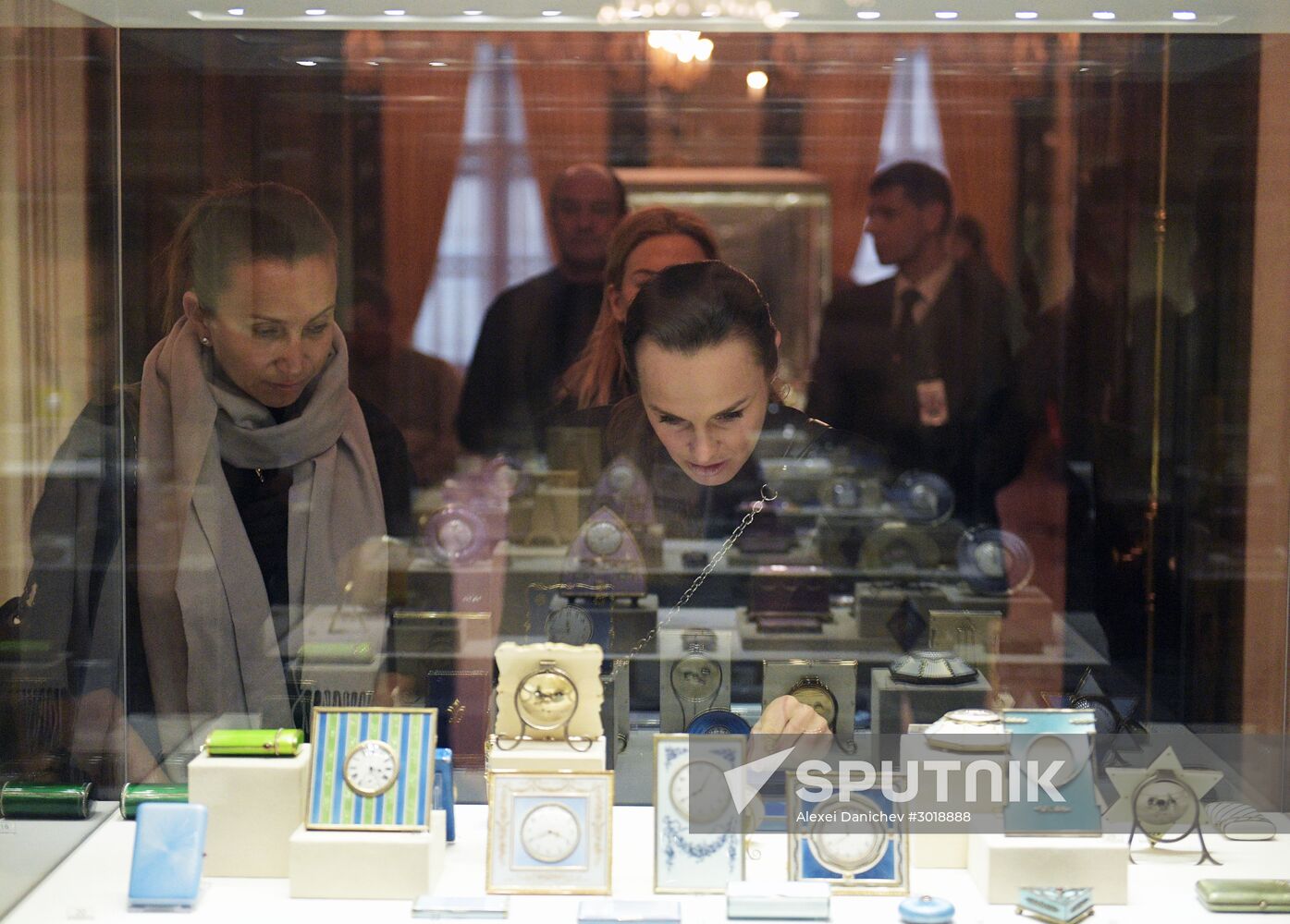 St. Petersburg Ladies Trophy tennis tournament participants visit Fabergé Museum
