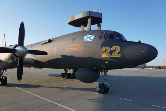 New Ka-27M helicopter and IL-38N aircraft delivered to Yeysk training center