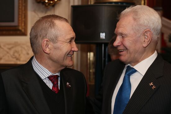 Fourth Boxing Star national awards