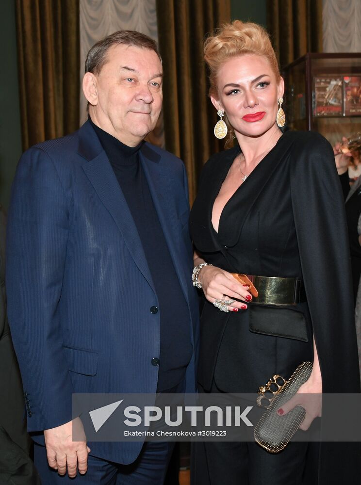 Lenkom Theater marks 90 years