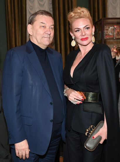 Lenkom Theater marks 90 years