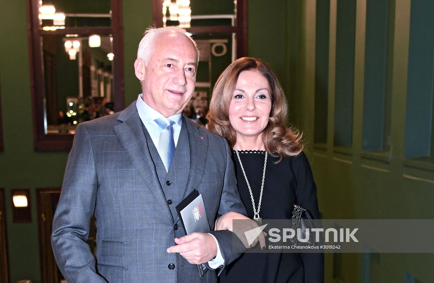 Lenkom Theater marks 90 years