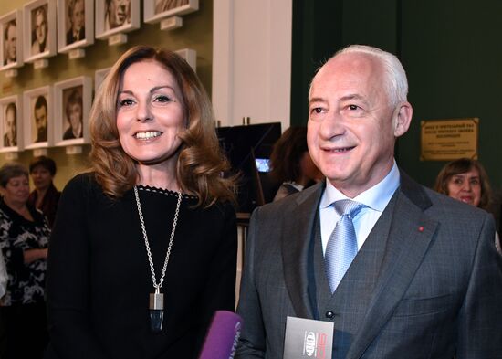 Lenkom Theater marks 90 years