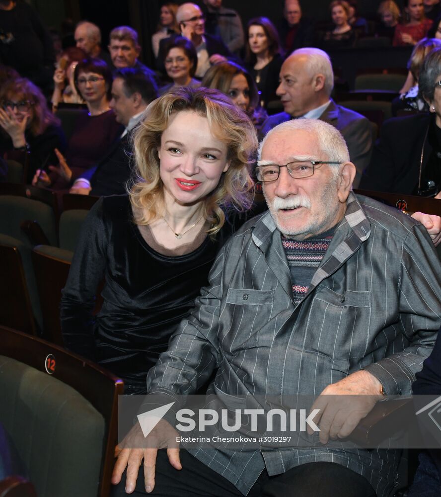 Lenkom Theater marks 90 years