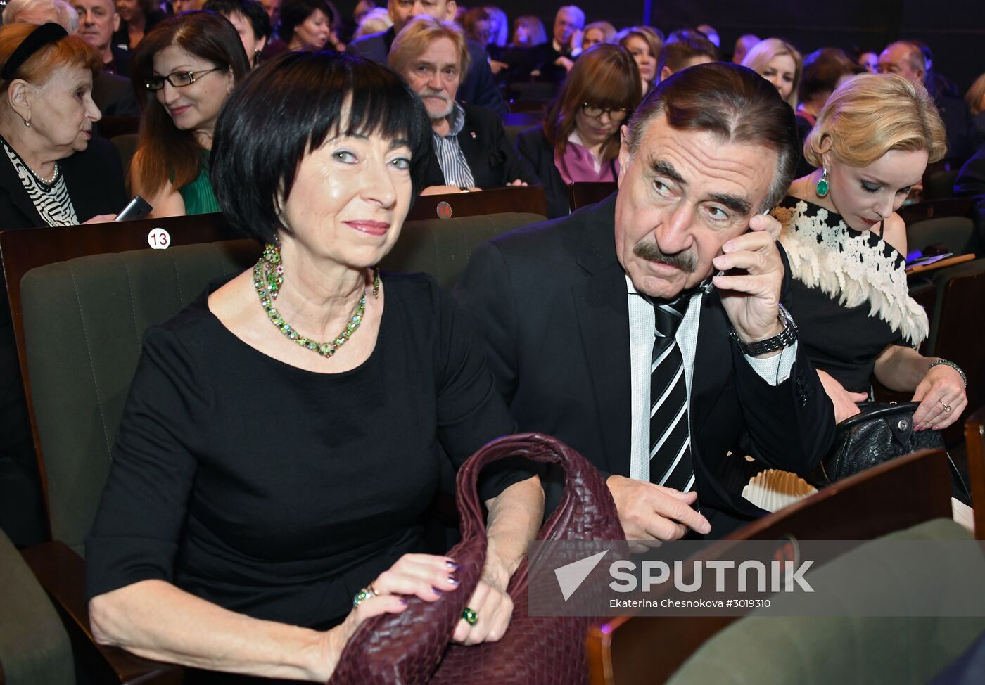 Lenkom Theater marks 90 years