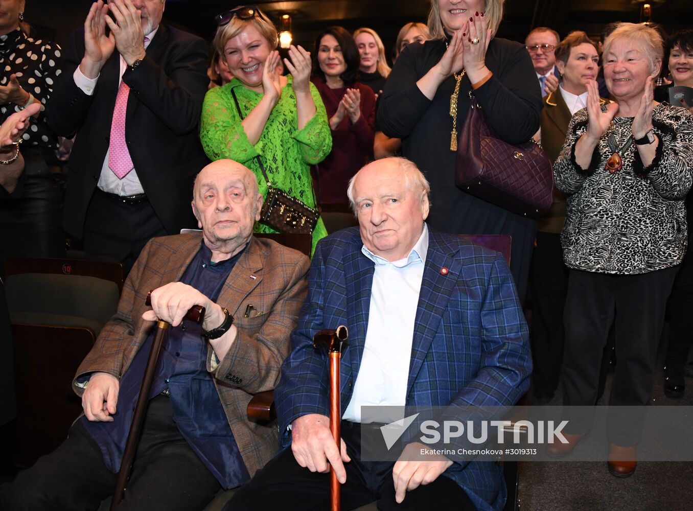 Lenkom Theater marks 90 years