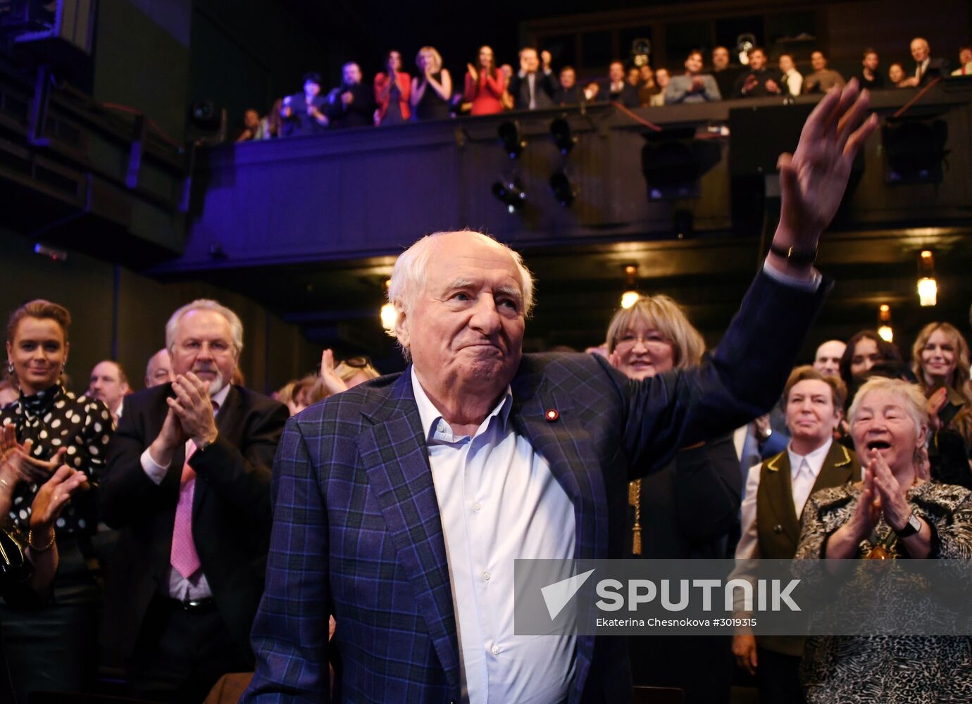 Lenkom Theater marks 90 years