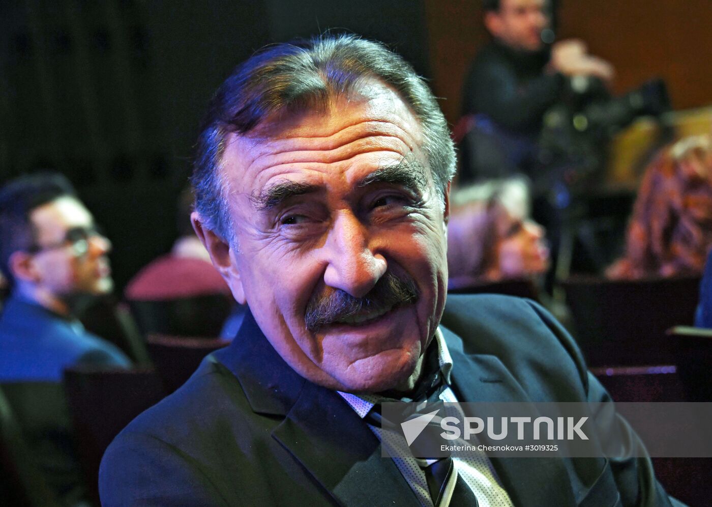 Lenkom Theater marks 90 years