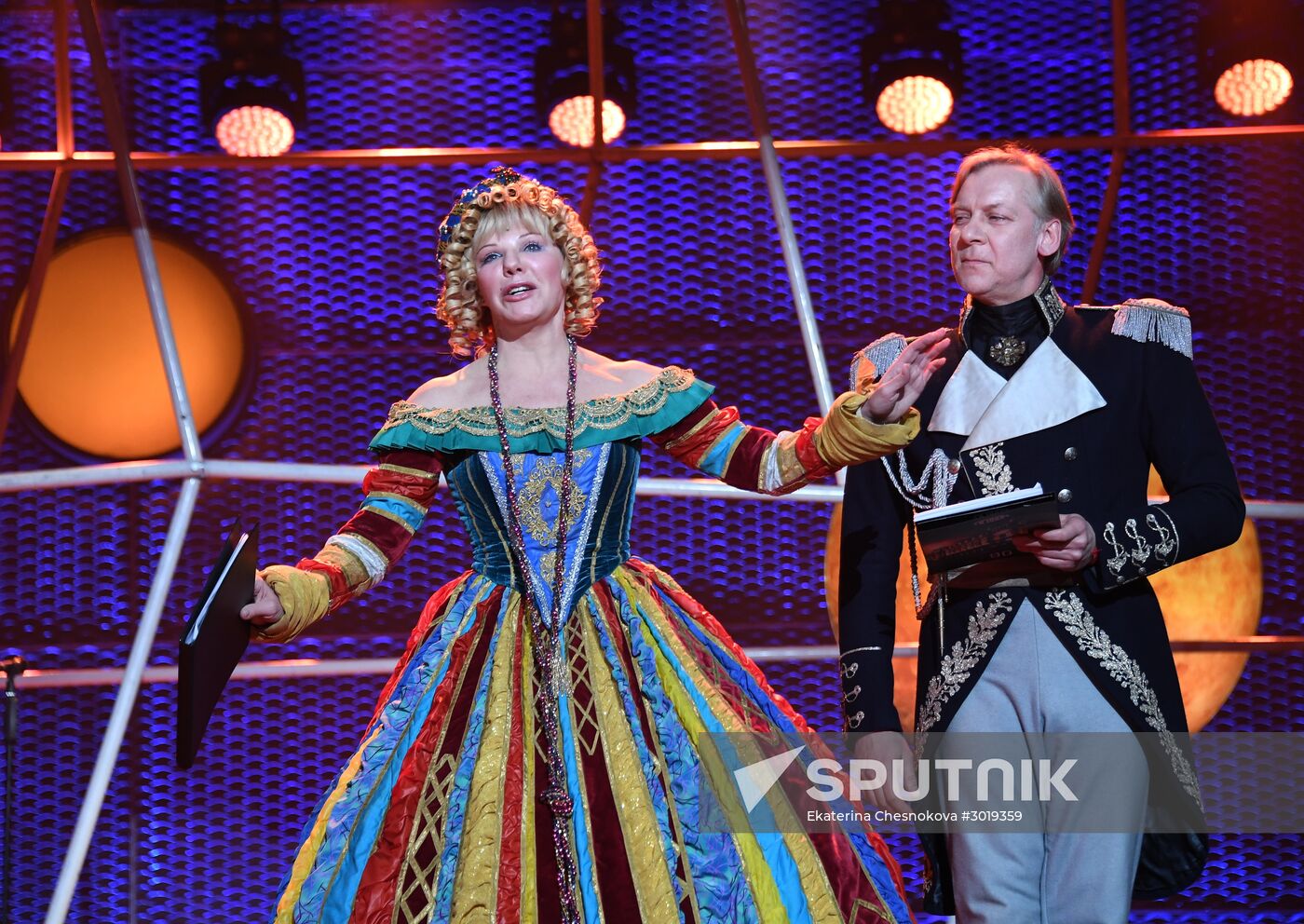 Lenkom Theater marks 90 years