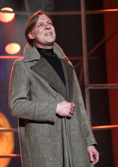 Lenkom Theater marks 90 years