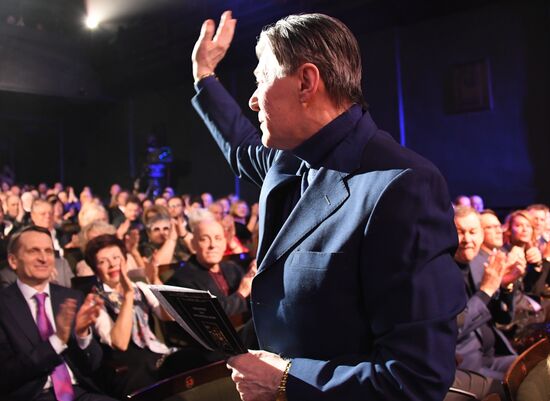 Lenkom Theater marks 90 years