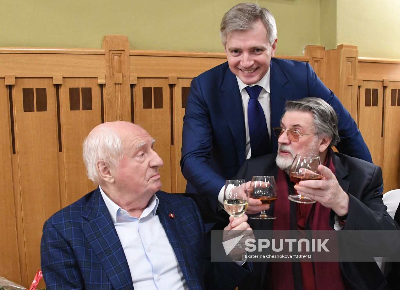 Lenkom Theater marks 90 years