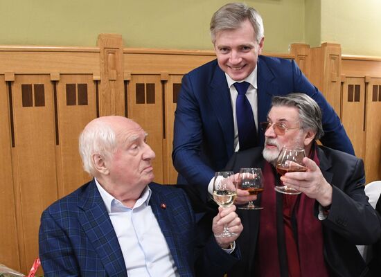 Lenkom Theater marks 90 years