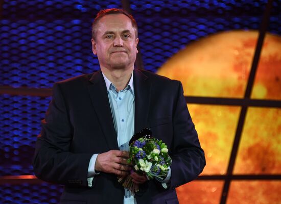 Lenkom Theater marks 90 years