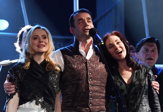 Lenkom Theater marks 90 years