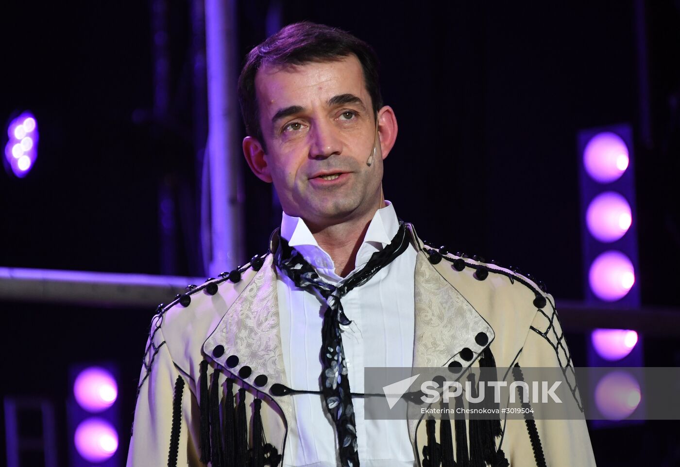 Lenkom Theater marks 90 years