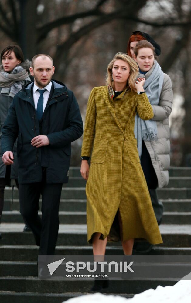 Maria Sharapova presents Yota company's new projects