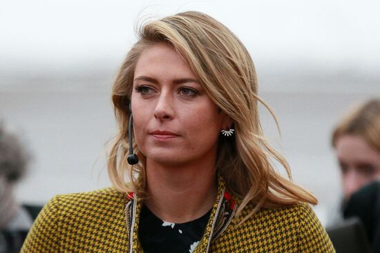 Maria Sharapova presents Yota company's new projects