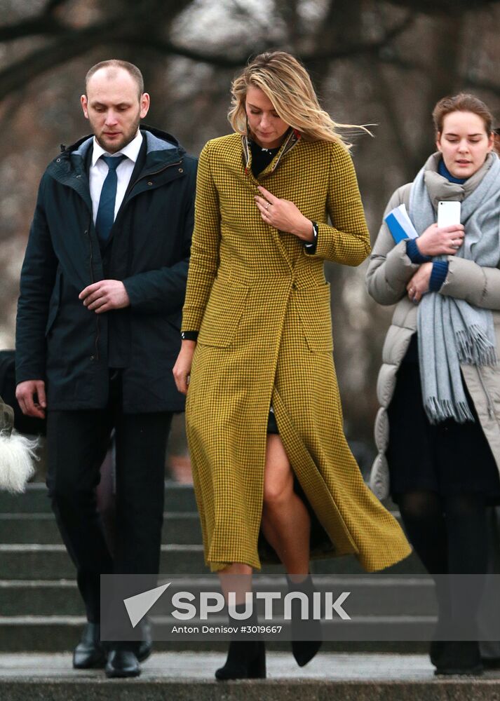 Maria Sharapova presents Yota company's new projects