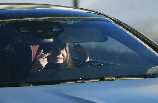 Mara Bagdasaryan on the way to Zhilishchnik utility company