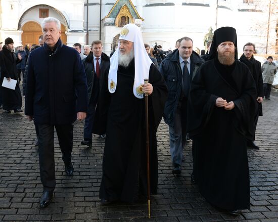 Patriarch Kirill holds service in memory of those killed in Tu-154 crash