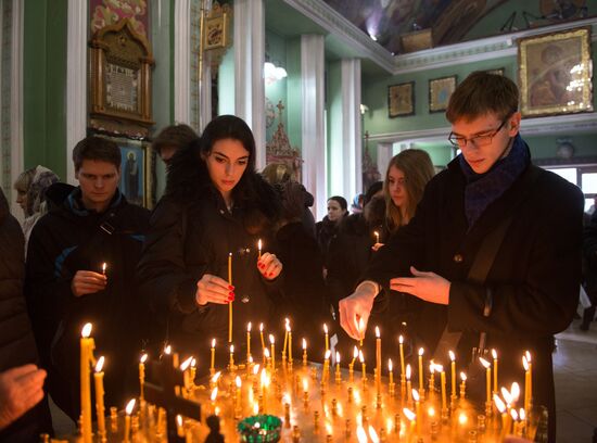 Service in memory of those killed in Tu-154 crash in Sochi