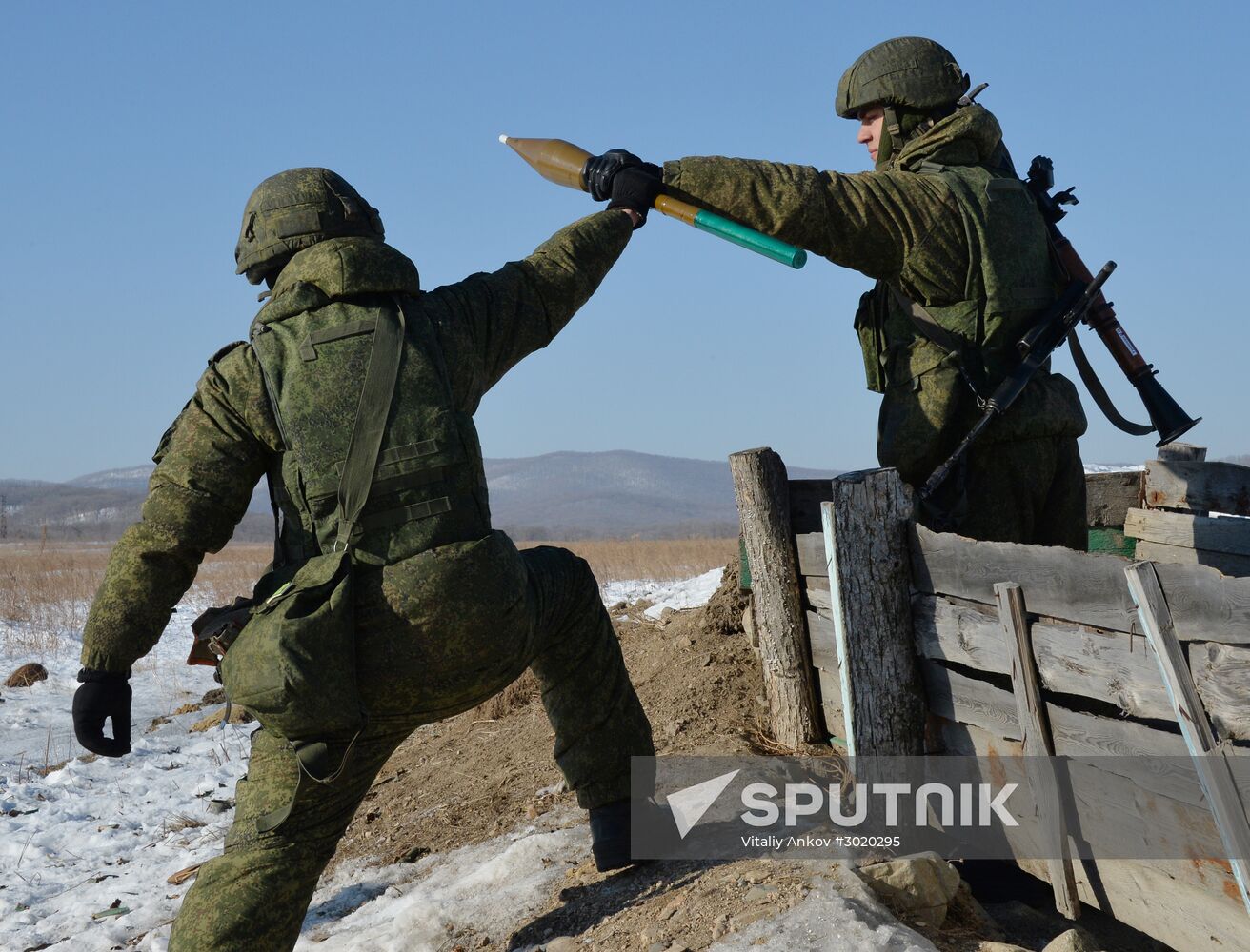 Marines exercise in Primorsky Krai