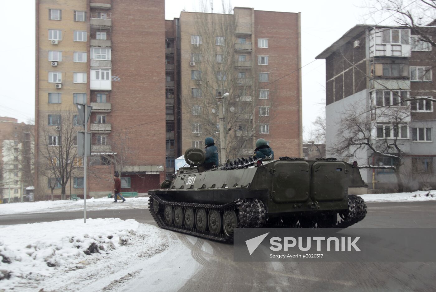 Civilians evacuated from Donetsk