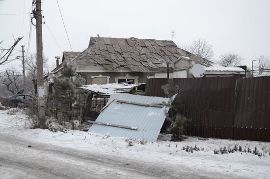 Aftermath of last night's shelling in Donetsk