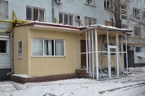 Aftermath of last night's shelling in Donetsk