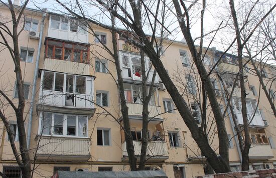 Aftermath of last night's shelling in Donetsk