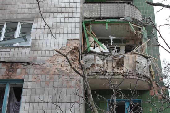 Aftermath of last night's shelling in Donetsk