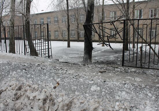 Aftermath of last night's shelling in Donetsk