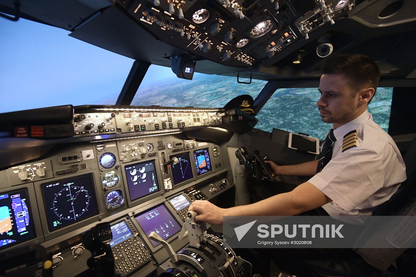 Dream Aero flight simulator opens in Moscow