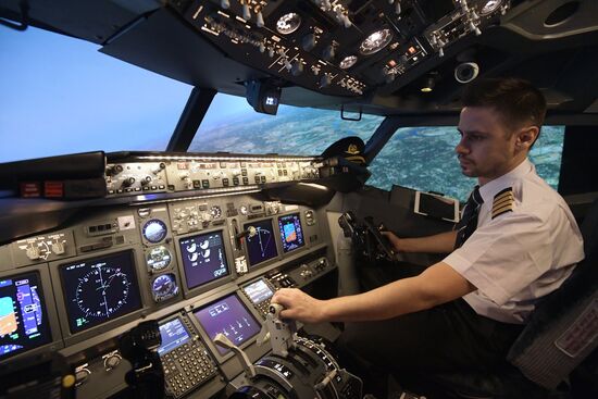 Dream Aero flight simulator opens in Moscow