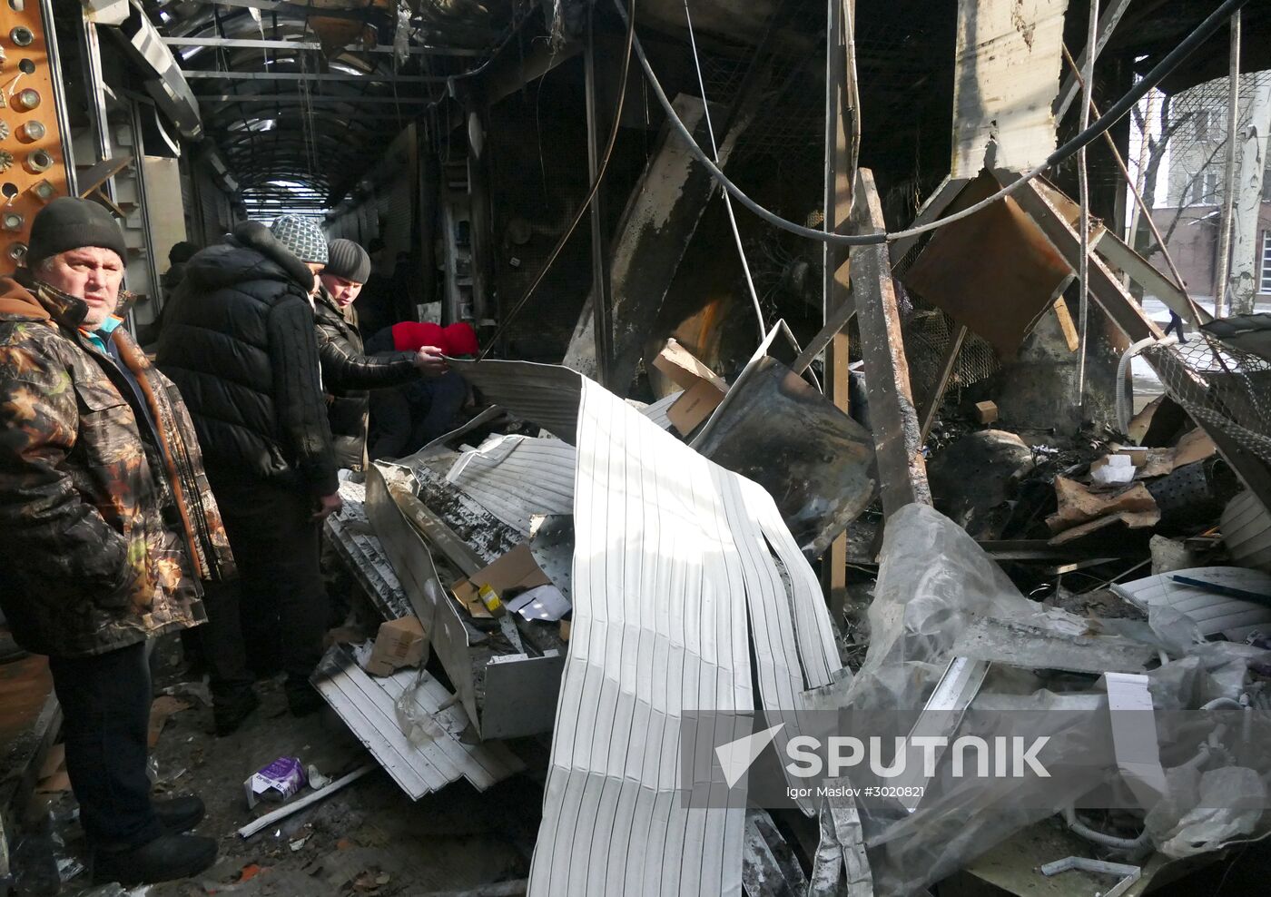 Aftermath of last night's shelling in Donetsk