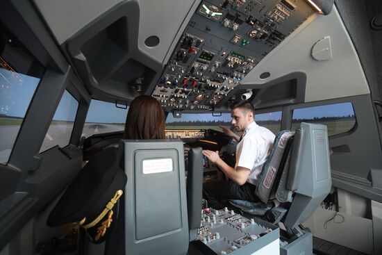 Dream Aero flight simulator opens in Moscow