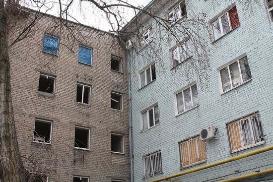 Aftermath of last night's shelling in Donetsk