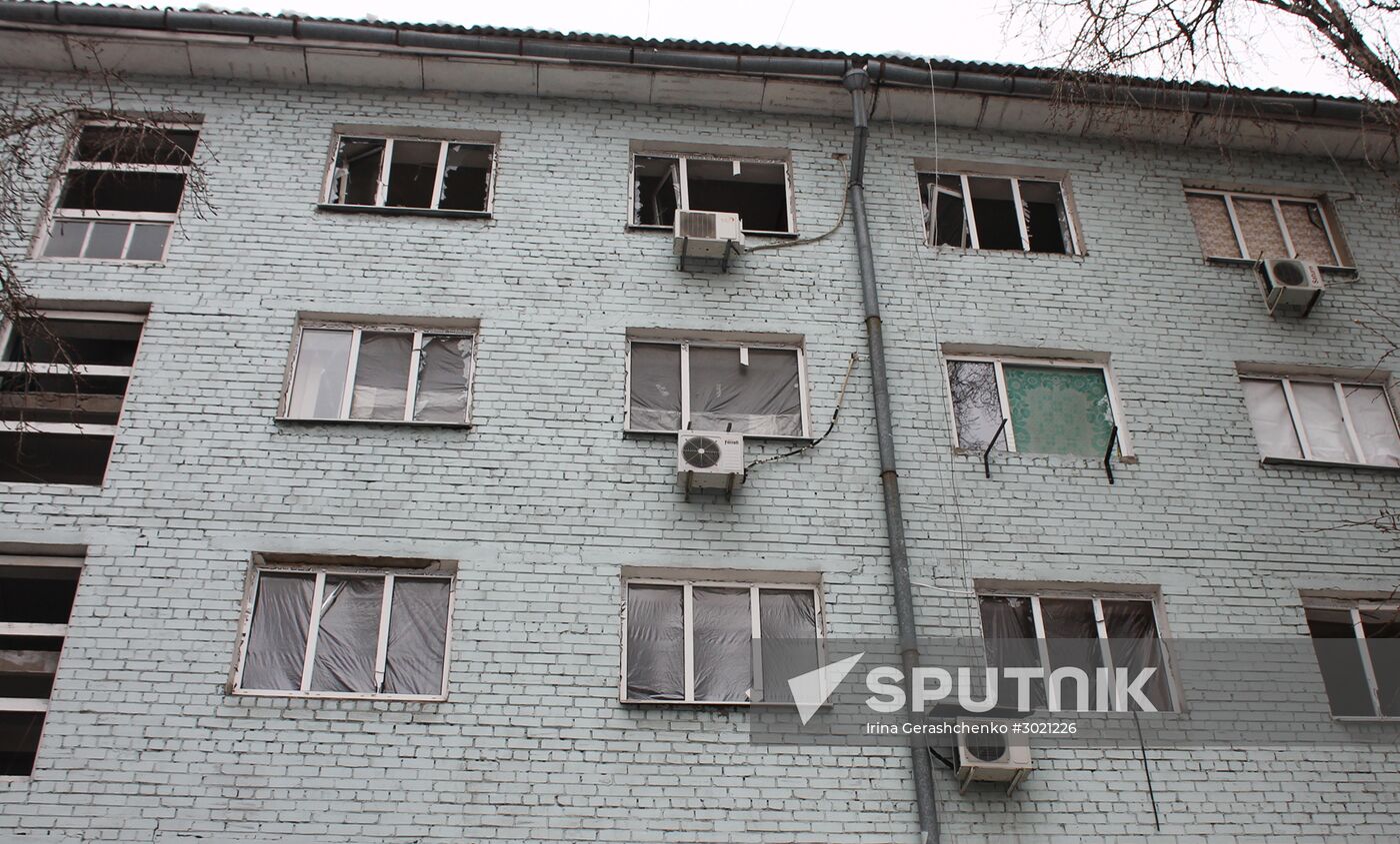 Aftermath of last night's shelling in Donetsk