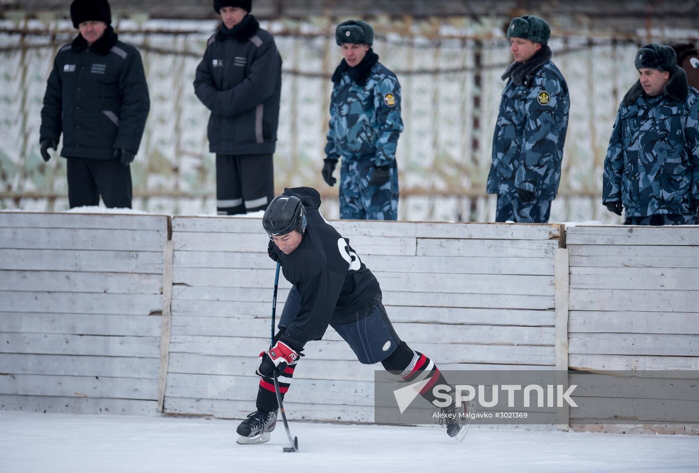 Ice hockey at penitentiary in Omsk