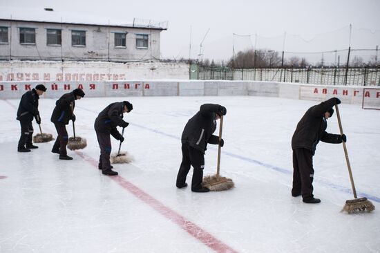 Ice hockey at penitentiary in Omsk