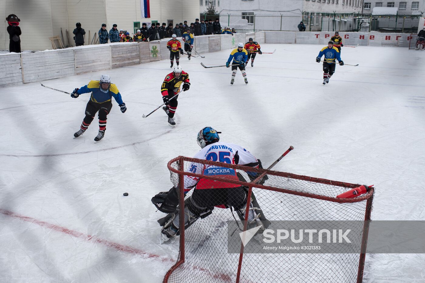 Ice hockey at penitentiary in Omsk