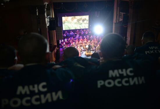 Central Military District song company and orchestra give concert in memory of Alexandrov Song and Dance Company