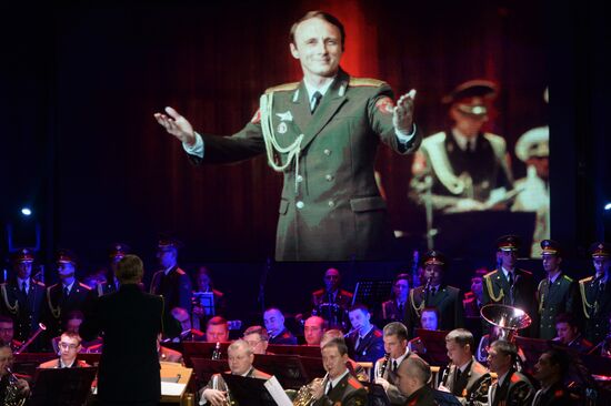 Central Military District song company and orchestra give concert in memory of Alexandrov Song and Dance Company