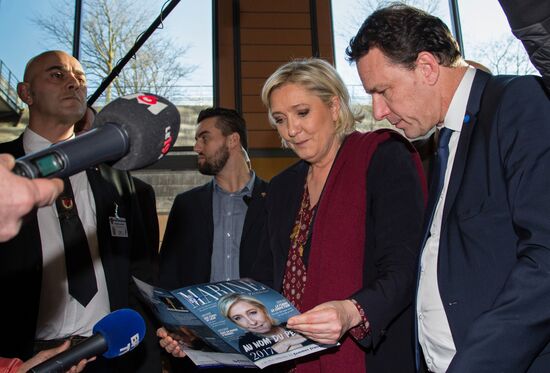 Marine Le Pen’s election campaign for the French presidency