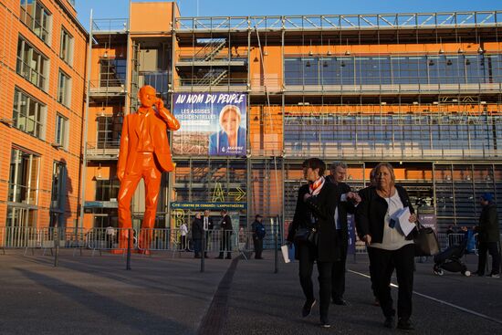 Marine Le Pen’s election campaign for the French presidency