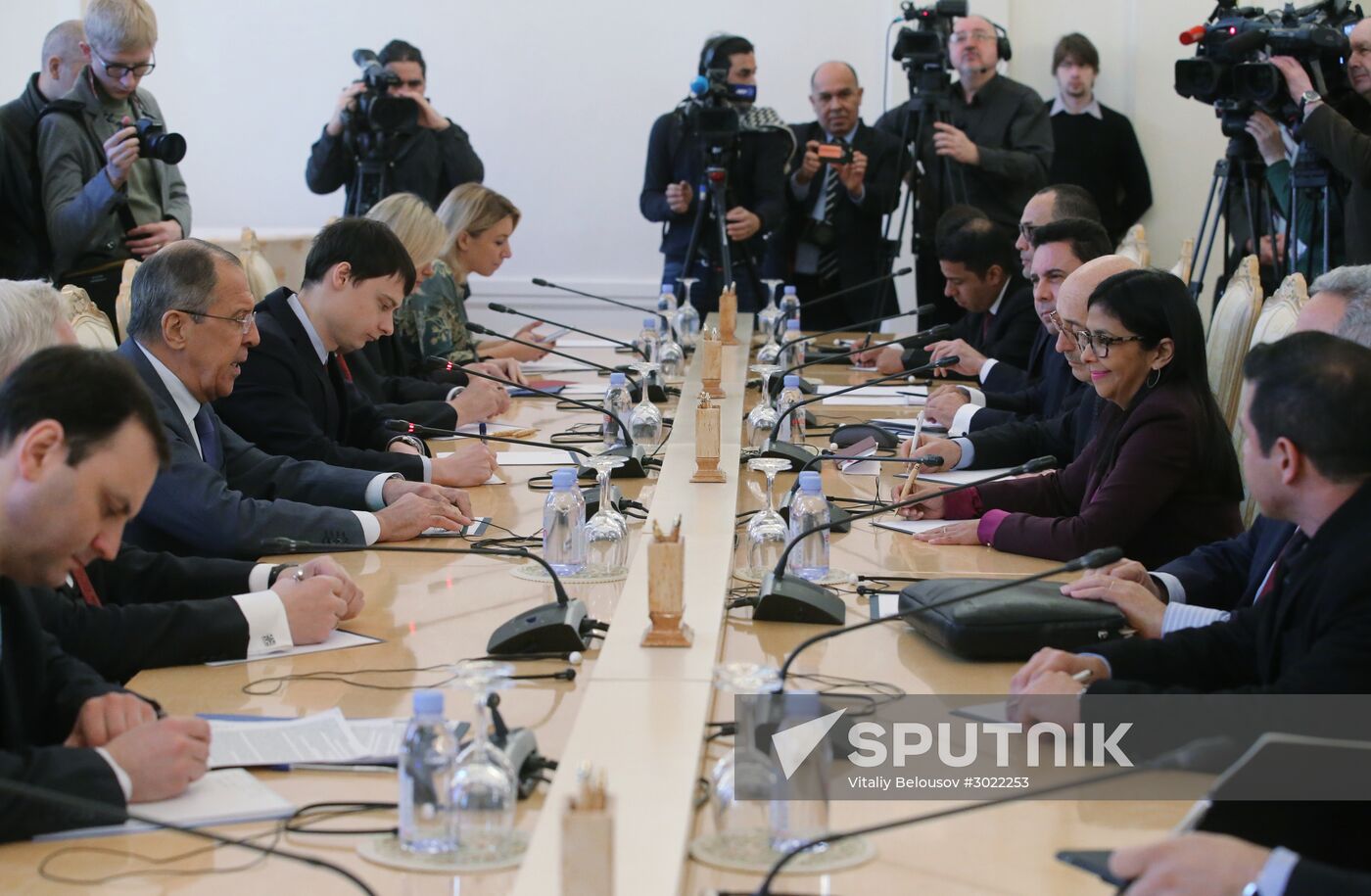 Russian Foreign Minister Sergei Lavrov meets with his Venezuelan counterpart Delcy Rodriguez