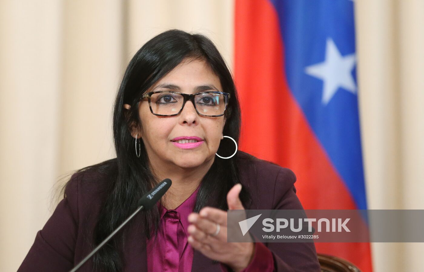 Russian Foreign Minister Sergei Lavrov meets with his Venezuelan counterpart Delcy Rodriguez