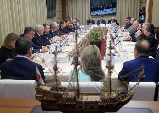 Moscow hosts roundtable discussion on 350th anniversary of Russia's state-owned shipbuilding industry