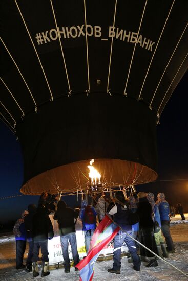 Fyodor Konyukhov and Ivan Menyaylo start hot air balloon flight